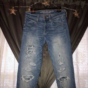SOLD!! 0 American Eagle Skinny Jeans